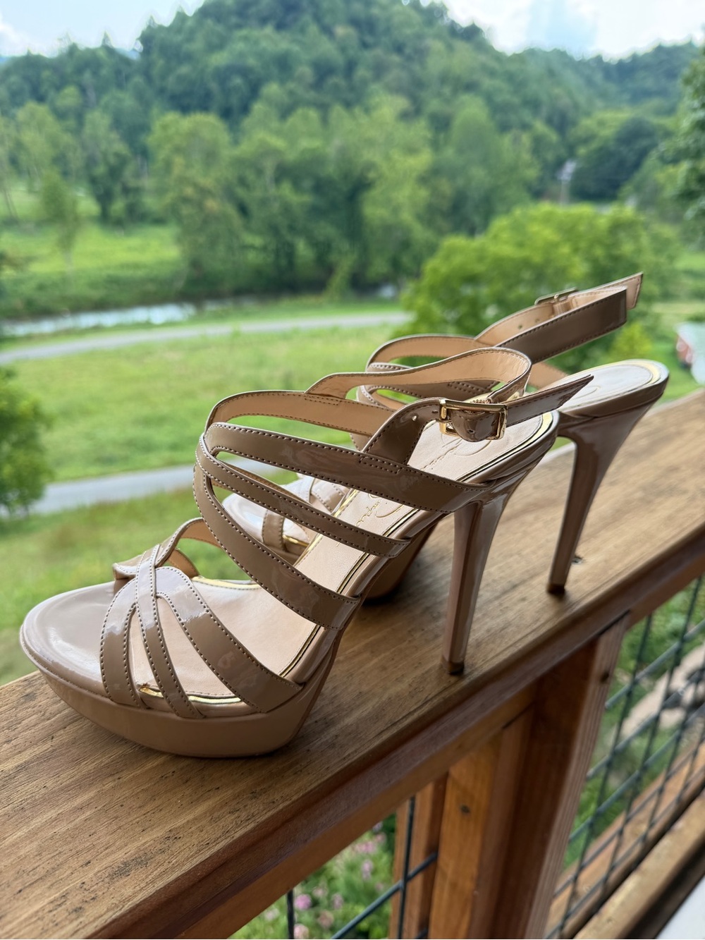 Jessica Simpson Binnie Heels